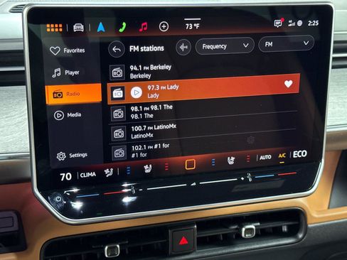 New 2025 Volkswagen ID. Buzz Pro S RWD image 17