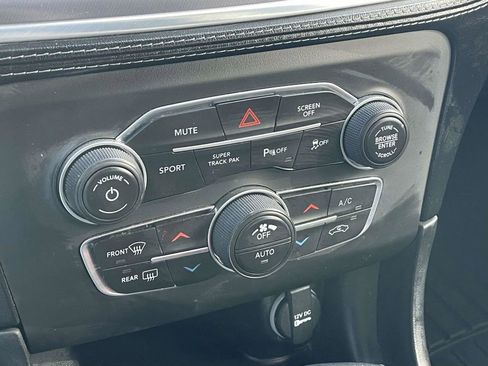 Used 2019 Dodge Charger GT w/ Plus Group image 34