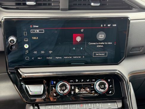 Used 2022 GMC Sierra 1500 AT4 w/ AT4 Premium Package AWD/4WD image 23