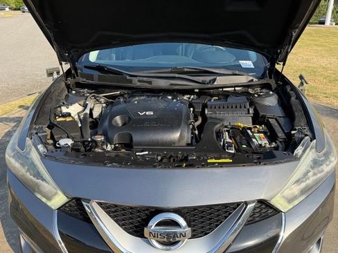 Used 2017 Nissan Maxima Platinum FWD image 33