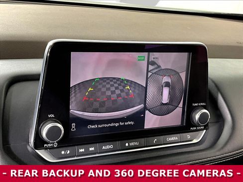 Used 2021 Nissan Rogue SV AWD/4WD image 14