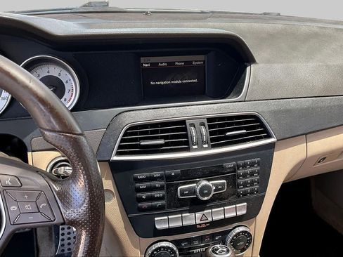 Used 2014 Mercedes-Benz C 250 Sedan w/ Premium 1 Package image 7