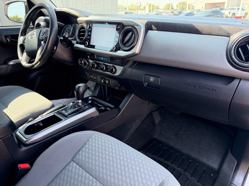 Certified 2023 Toyota Tacoma SR5 w/ Technology Package AWD/4WD image 19