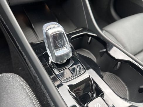 New 2026 Volvo XC40 B5 Plus w/ Protection Package Premier image 14