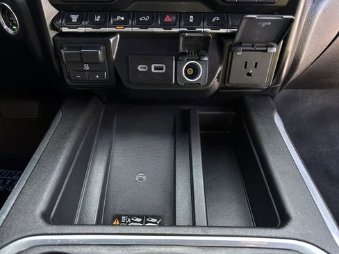 Used 2021 GMC Sierra 2500 AT4 w/ AT4 Premium Plus Package AWD/4WD image 36