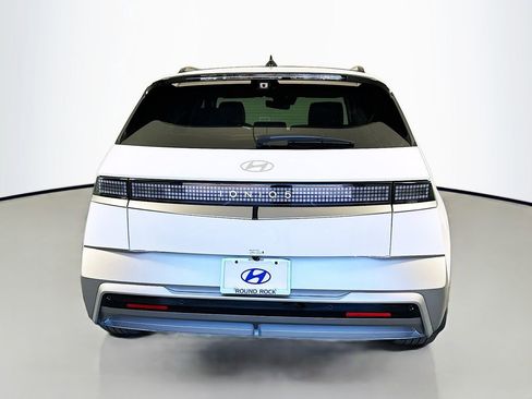New 2026 Hyundai Ioniq 5 Limited image 6