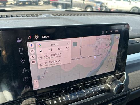 Used 2025 Chevrolet Colorado LT w/ LT Convenience Package image 18