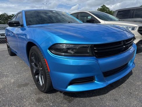 Used 2023 Dodge Charger SXT image 5