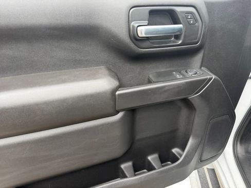 Used 2025 Chevrolet Silverado 1500 W/T RWD image 13