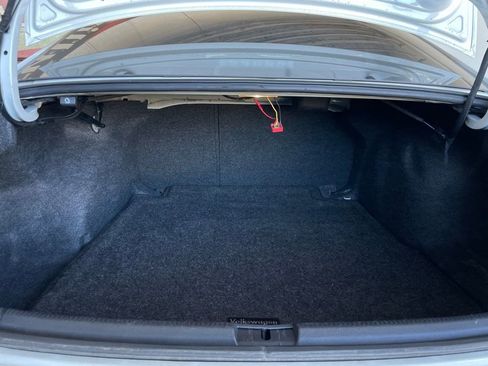 Used 2021 Volkswagen Passat 2.0T SE image 21