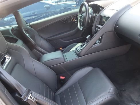Used 2020 Jaguar F-TYPE R AWD/4WD image 20