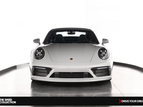 Used 2022 Porsche 911 Carrera S w/ Premium Package image 3