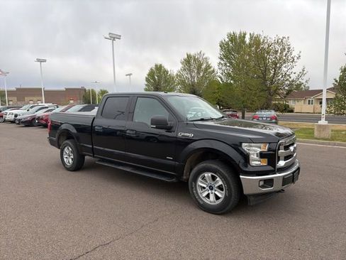 Used 2017 Ford F150 XLT w/ Equipment Group 301A Mid AWD/4WD image 7