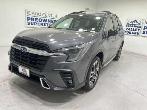 Certified 2026 Subaru Ascent Touring AWD/4WD image 4