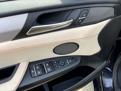 Used 2017 BMW X3 xDrive28i image 36