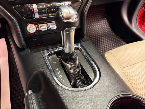 Used 2015 Ford Mustang GT Premium w/ Equipment Group 401A RWD image 19