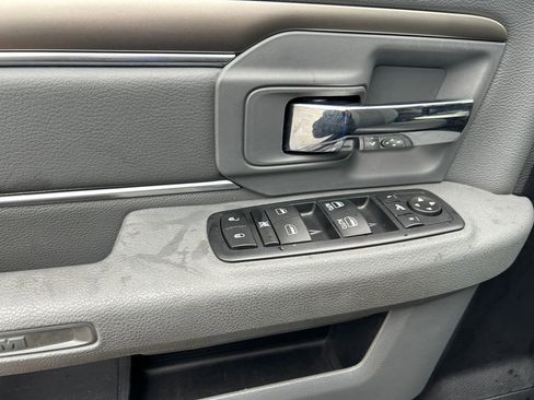 Used 2017 RAM 2500 Big Horn image 23