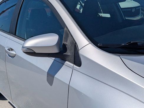 Used 2015 Toyota Corolla S FWD image 40