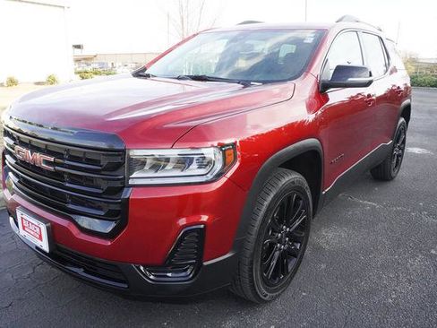 Used 2023 GMC Acadia SLE w/ Driver Convenience Package image 7