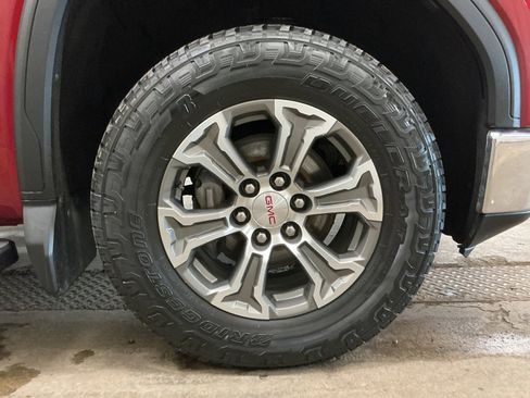 Used 2019 GMC Sierra 1500 SLT image 35