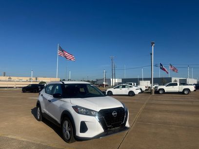 Certified 2023 Nissan Kicks S