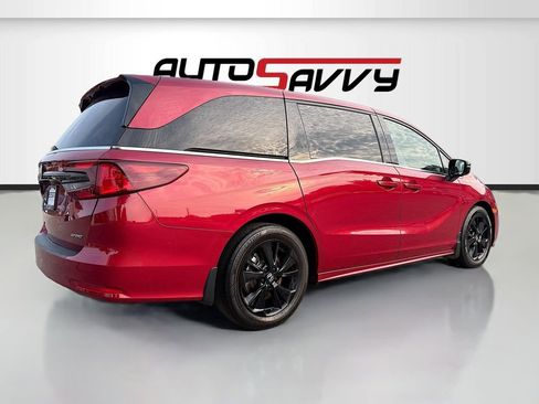 Used 2023 Honda Odyssey Sport image 7