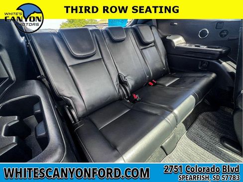 Used 2024 Subaru Ascent Limited w/ Technology Package AWD/4WD image 16
