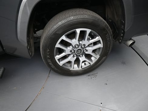 Used 2024 Toyota Tundra 1794 Edition image 19