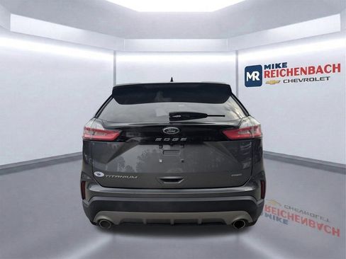 Used 2022 Ford Edge Titanium image 5