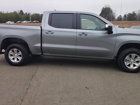 Used 2025 Chevrolet Silverado 1500 LT image 17
