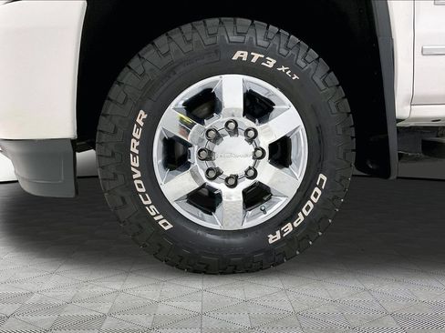 Used 2016 GMC Sierra 3500 Denali w/ Driver Alert Package AWD/4WD image 26