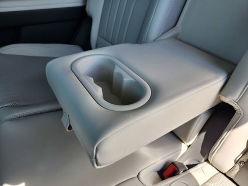 New 2025 Hyundai Santa Fe SEL image 18