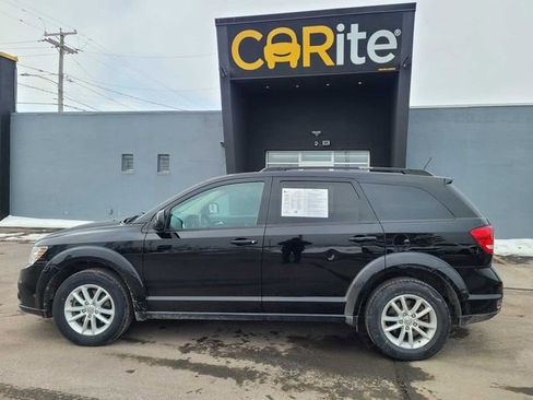 Used 2017 Dodge Journey SXT w/ Comfort/Convenience Group image 10