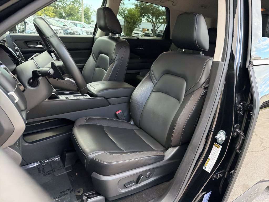 Used 2022 Nissan Pathfinder SL FWD image 31