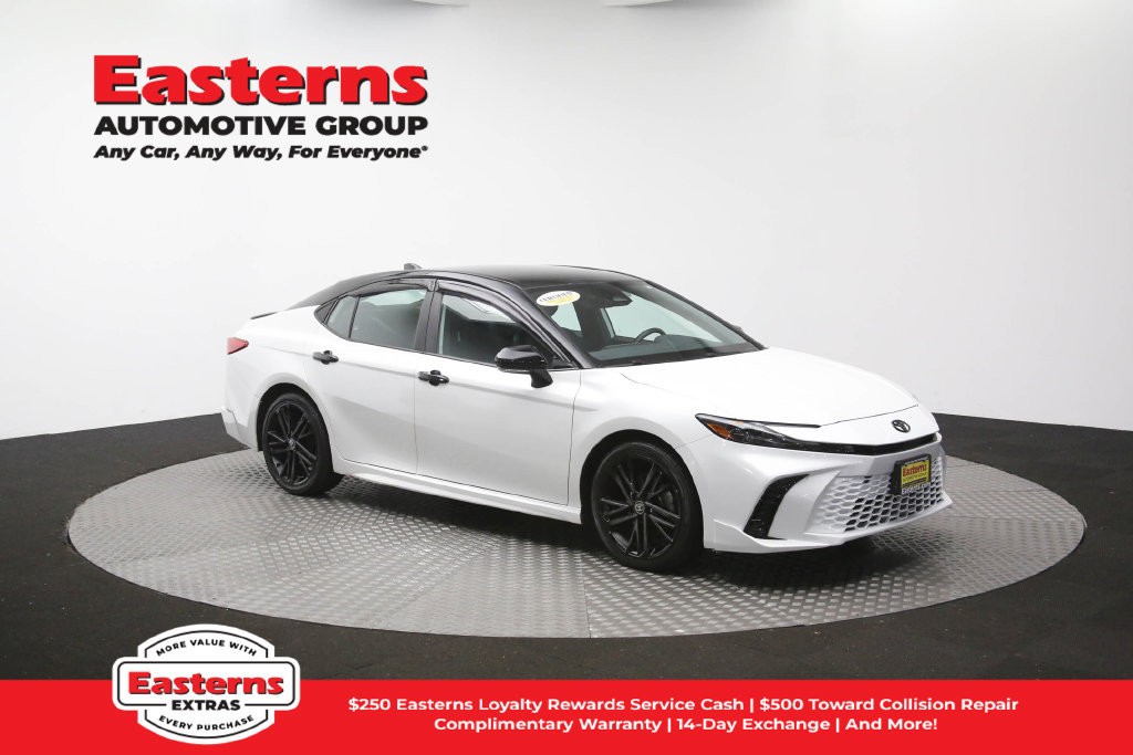 Used 2025 Toyota Camry XSE AWD/4WD image 45