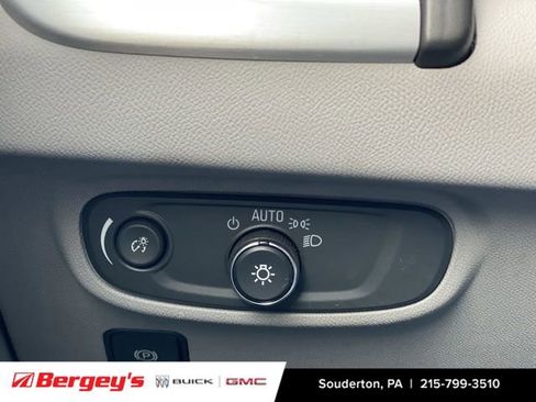 Certified 2022 GMC Terrain SLE w/ Driver Convenience Package image 21