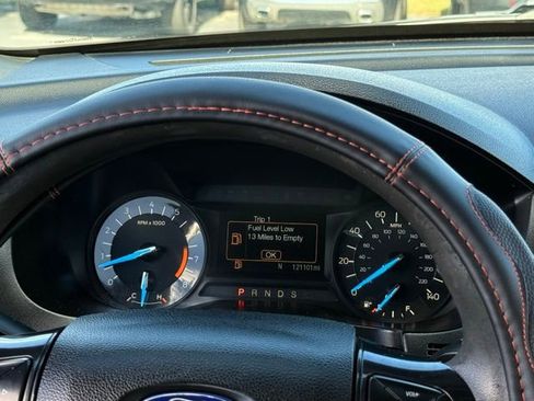 Used 2017 Ford Explorer 4WD image 9