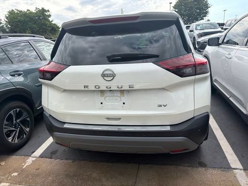 Used 2023 Nissan Rogue SV w/ SV Premium B Package FWD image 7