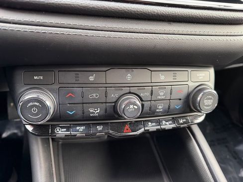 Used 2021 Dodge Durango GT image 20