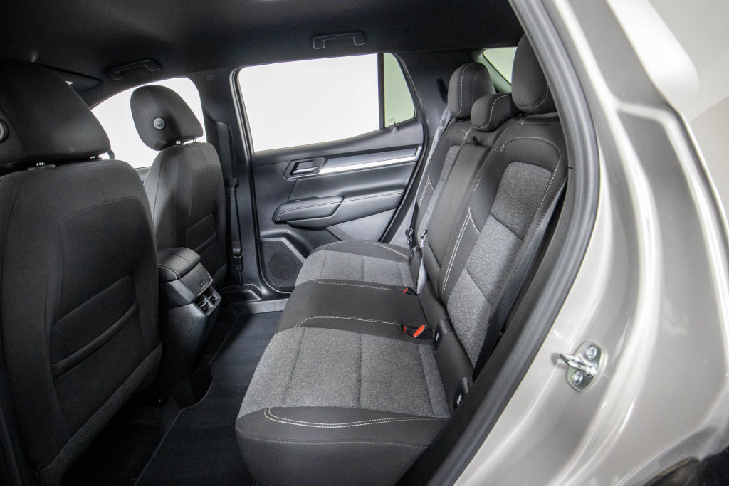 Used 2026 GMC Terrain Elevation FWD image 10