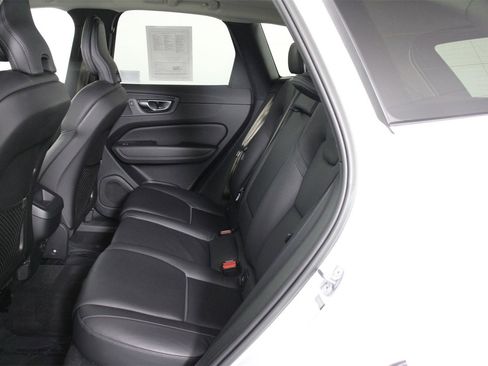 Certified 2023 Volvo XC60 B5 Plus w/ Protection Package Premier image 32