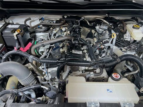 Certified 2024 Toyota Tacoma TRD Off-Road image 26