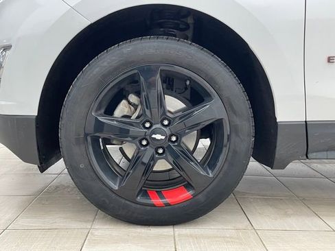 Used 2019 Chevrolet Equinox LT image 8