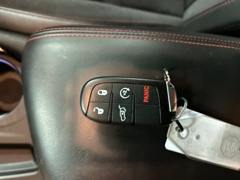 Used 2025 Dodge Durango GT AWD/4WD image 22