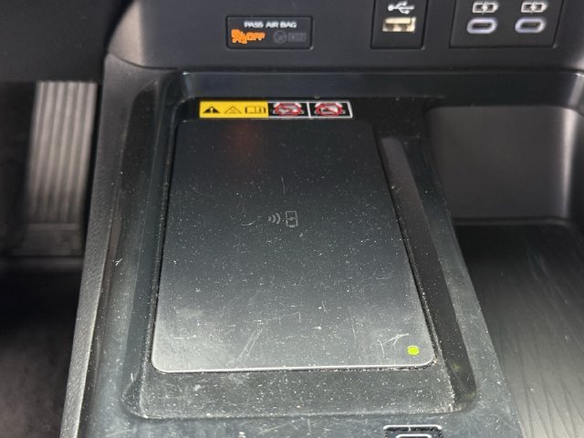 Used 2025 Toyota Camry LE FWD image 22