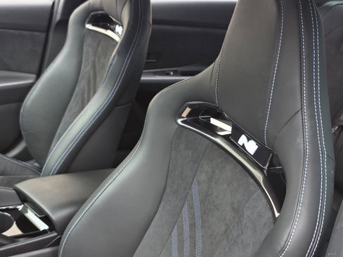 Used 2025 Hyundai Elantra N FWD image 23