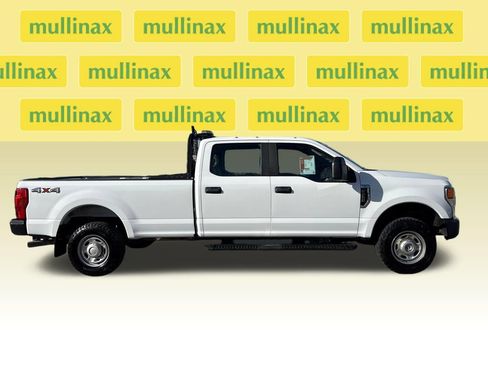 Used 2020 Ford F250 XL AWD/4WD image 2