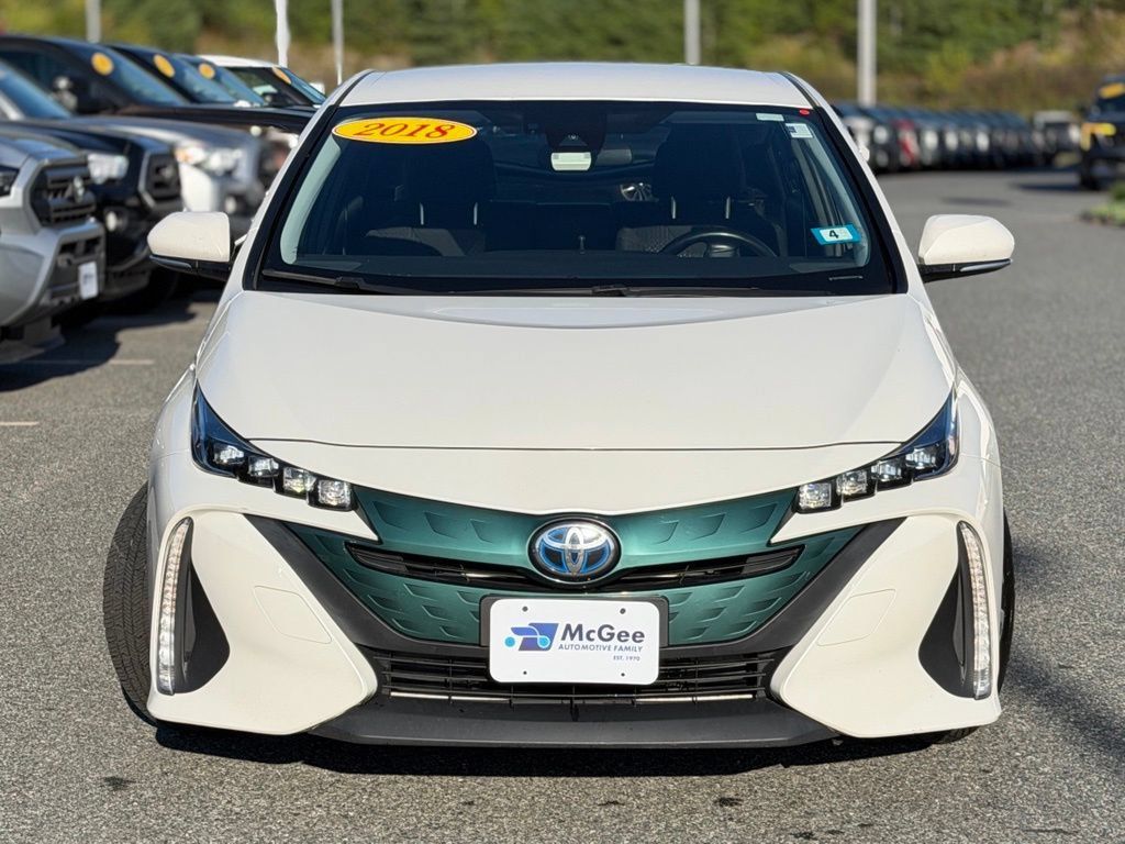 Used 2018 Toyota Prius Prime Plus FWD image 2