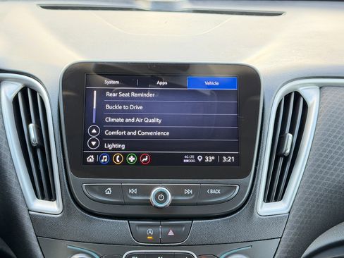 Used 2022 Chevrolet Malibu LT image 53