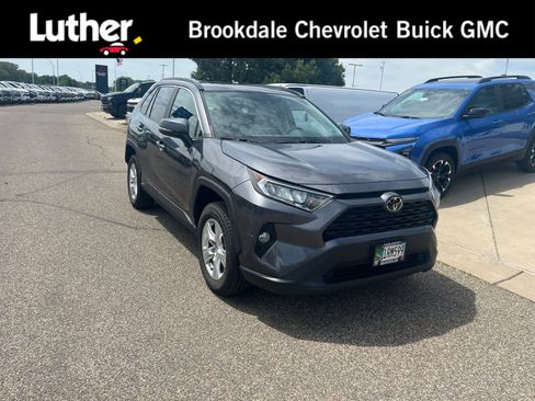 Used 2021 Toyota RAV4 XLE w/ Convenience Package AWD/4WD image 1